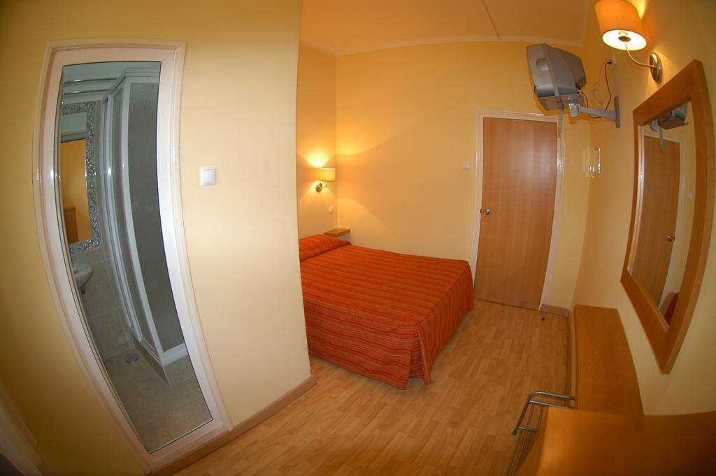 Apartament Residencial Castromira Lizbona Zewnętrze zdjęcie